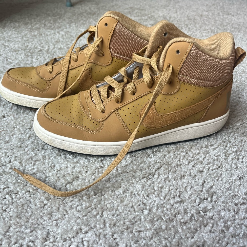 Nike high tops
